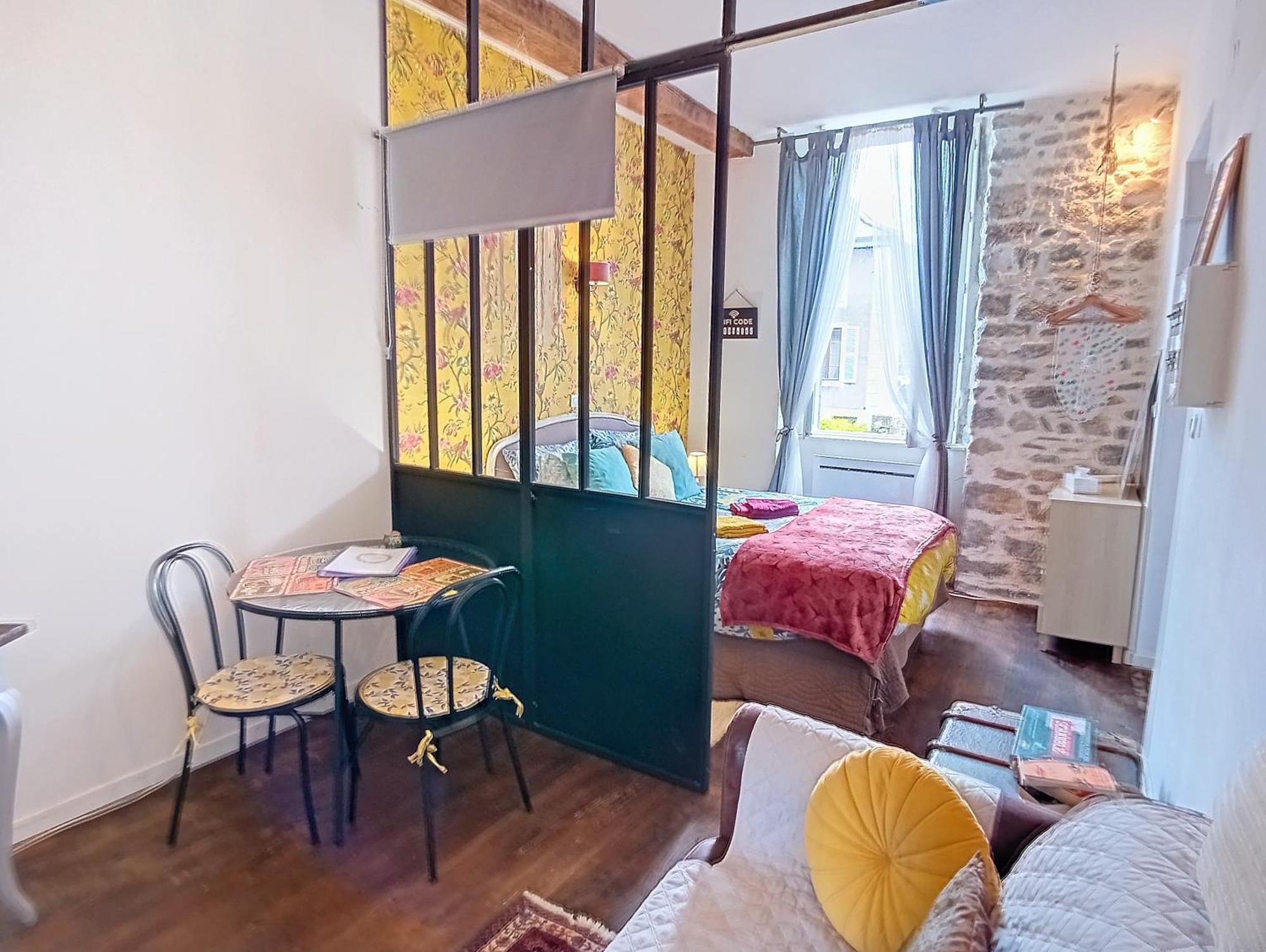 L’Églantine studio Oloron-Sainte-Marie Esterno foto