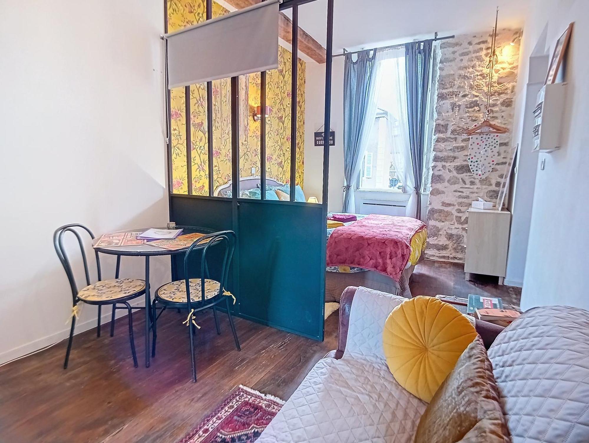L’Églantine studio Oloron-Sainte-Marie Esterno foto